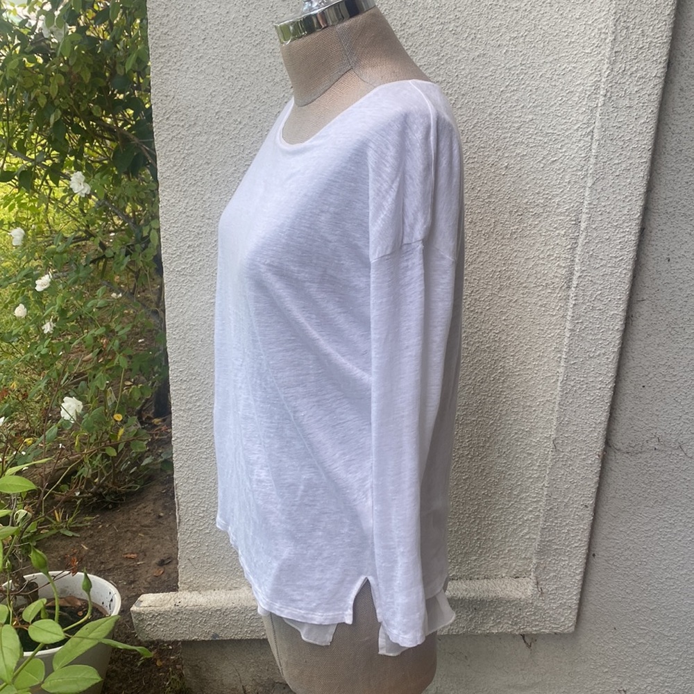 Vince 100% linen w/ silk bottom stunning crisp white blouse from Neiman Marcus - Picture 5 of 11